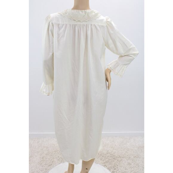 Vtg Satin Flannel Nightshirt Nightgown L Romantic Poetic Style Cream off white - Picture 4 of 10